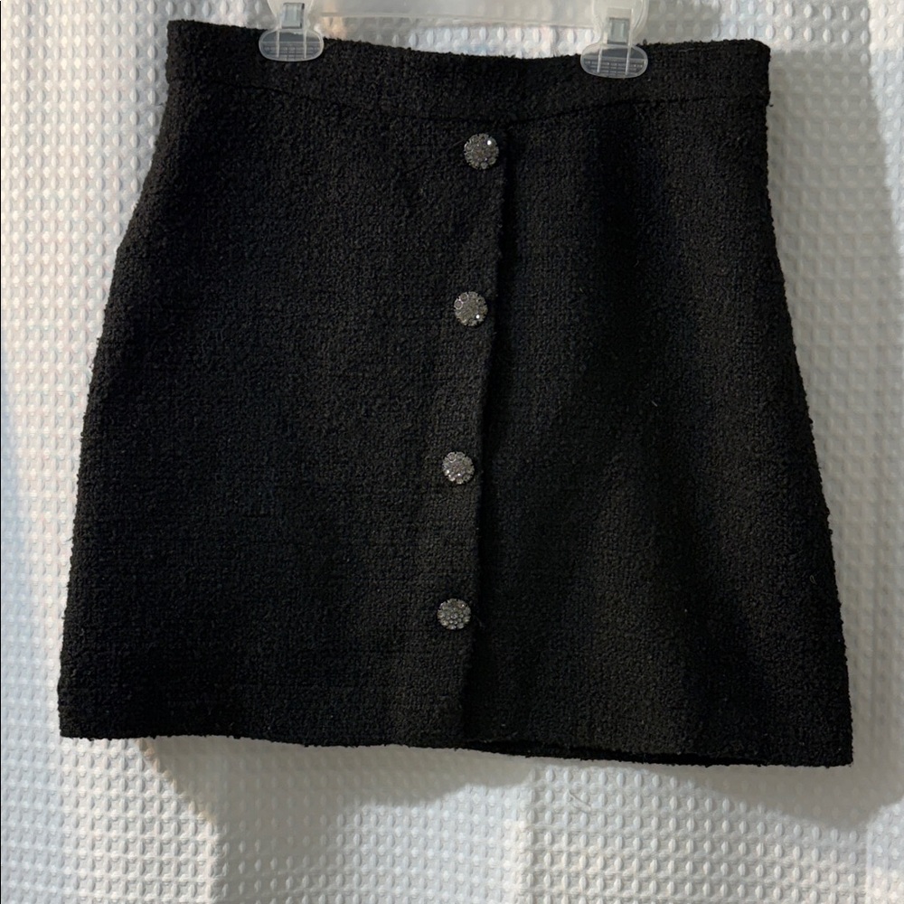 H&M Women’s Black Tweed-Style Mini Skirt With Diamond Buttons Size 8